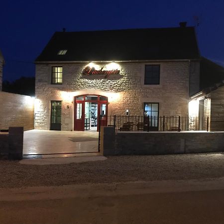 ホテル L'Aubergiste Corcelles-les-Arts エクステリア 写真